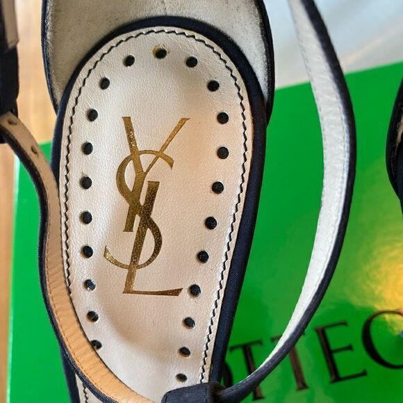 Yves St. Laurent -YSL- Black beaded evening heel. Brand New - size 10.5 - Picture 4 of 15